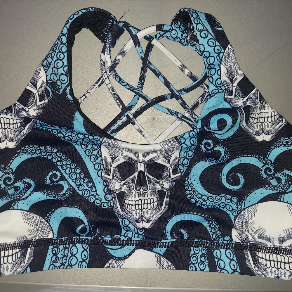 Size Medium & Large CVG Kraken Sports Bras